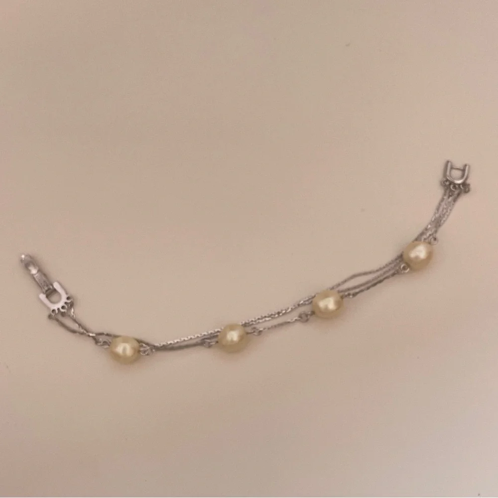 Vintage 80’s MONET Faux Pearl MermaidCore Bridal Preppy Classic Ballet Bracelet